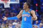 杰伦威：昨天我没看NBA杯决赛 我看了会剧之后和父母聊了会天
